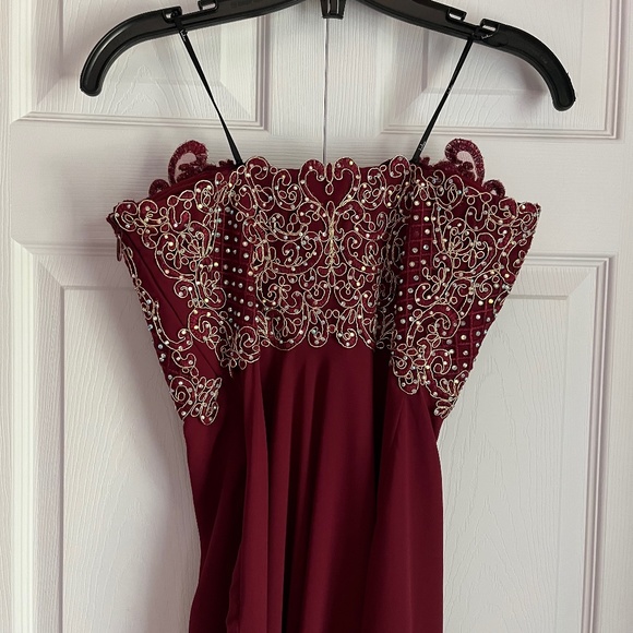 Lulu's special occasion dress size S - Picture 6 of 9